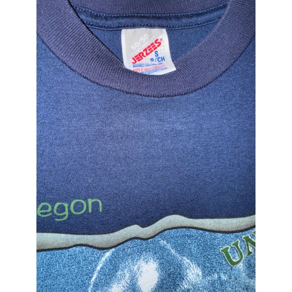 Vintage Wolf Shirt Oregon Untamed Wilderness Nature Graphic Tee - Picture 3 of 3